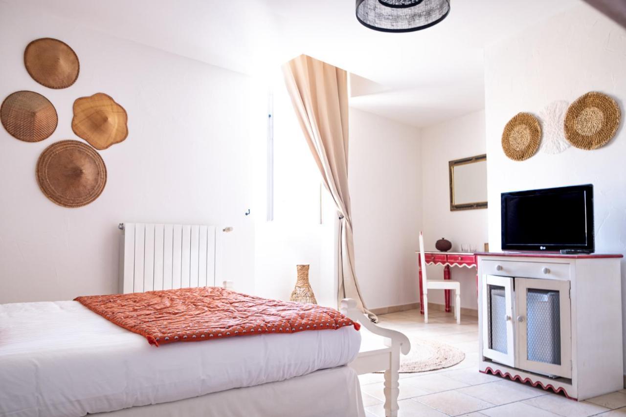 Hotel Logis Et Restaurant La Bastide Cabezac 3*