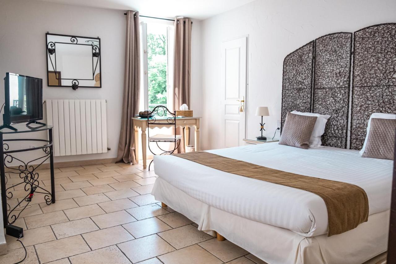 Hotel Logis Et Restaurant La Bastide Cabezac 3*