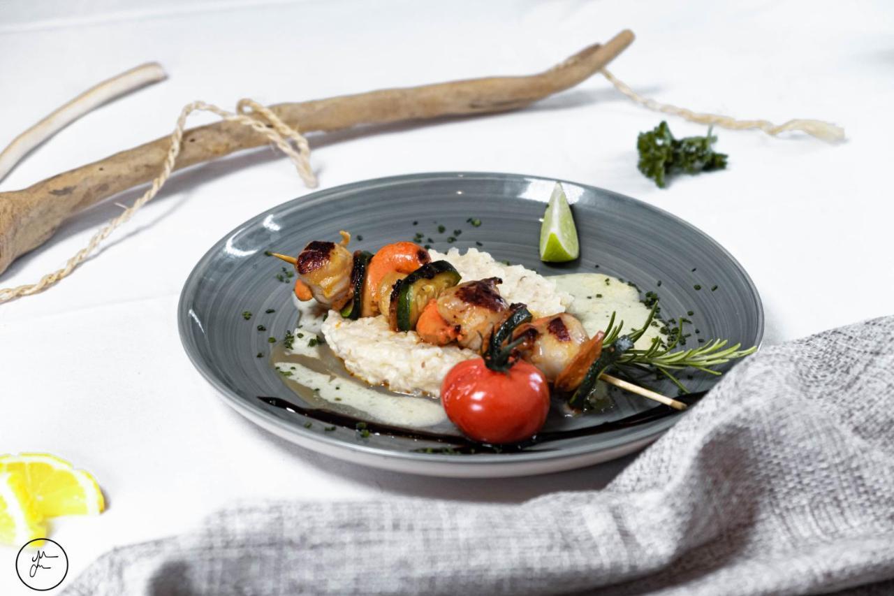 Hotel Logis Et Restaurant La Bastide Cabezac Bize-Minervois