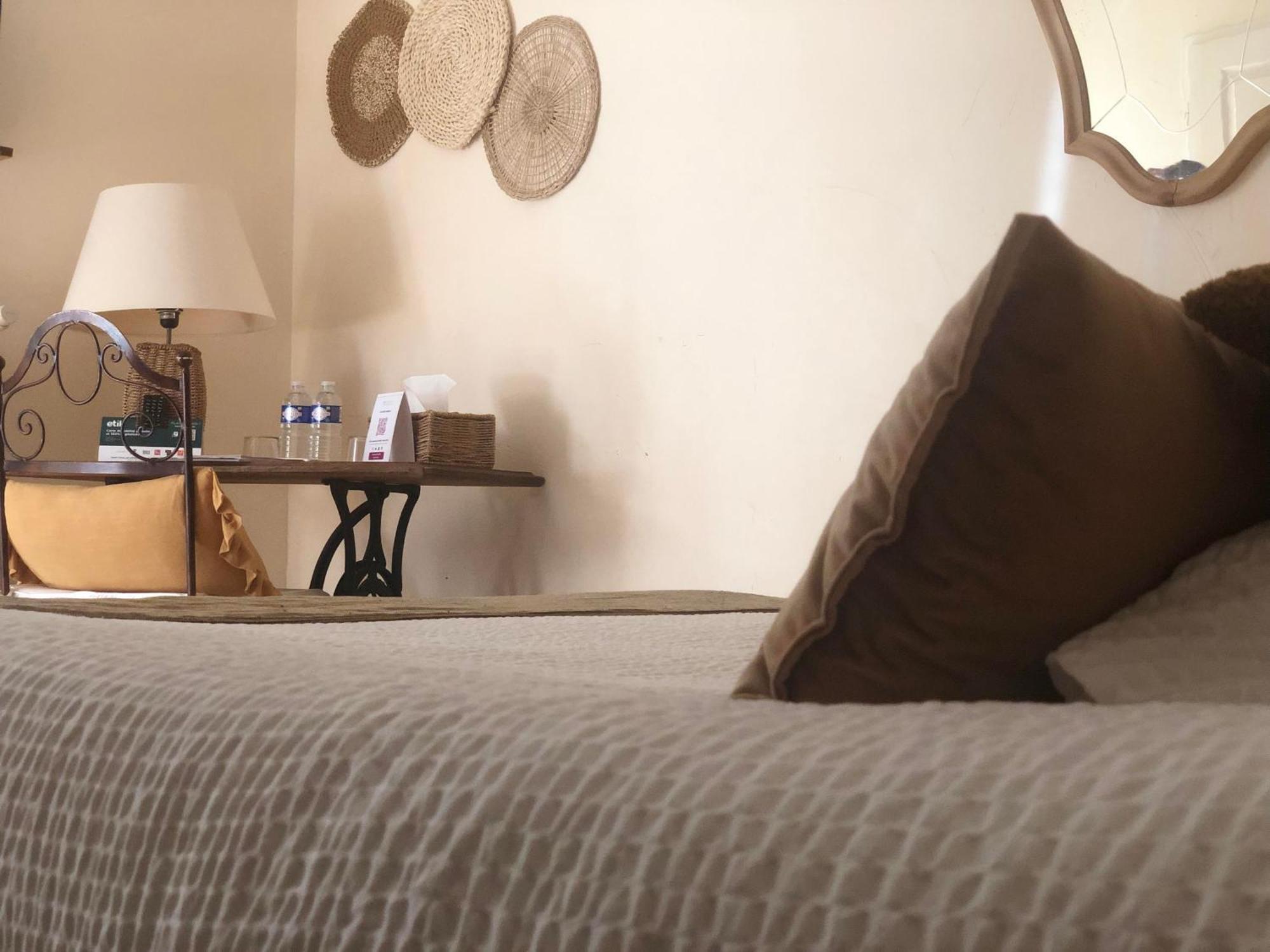 Logis Et Restaurant La Bastide Cabezac 3* Bize-Minervois