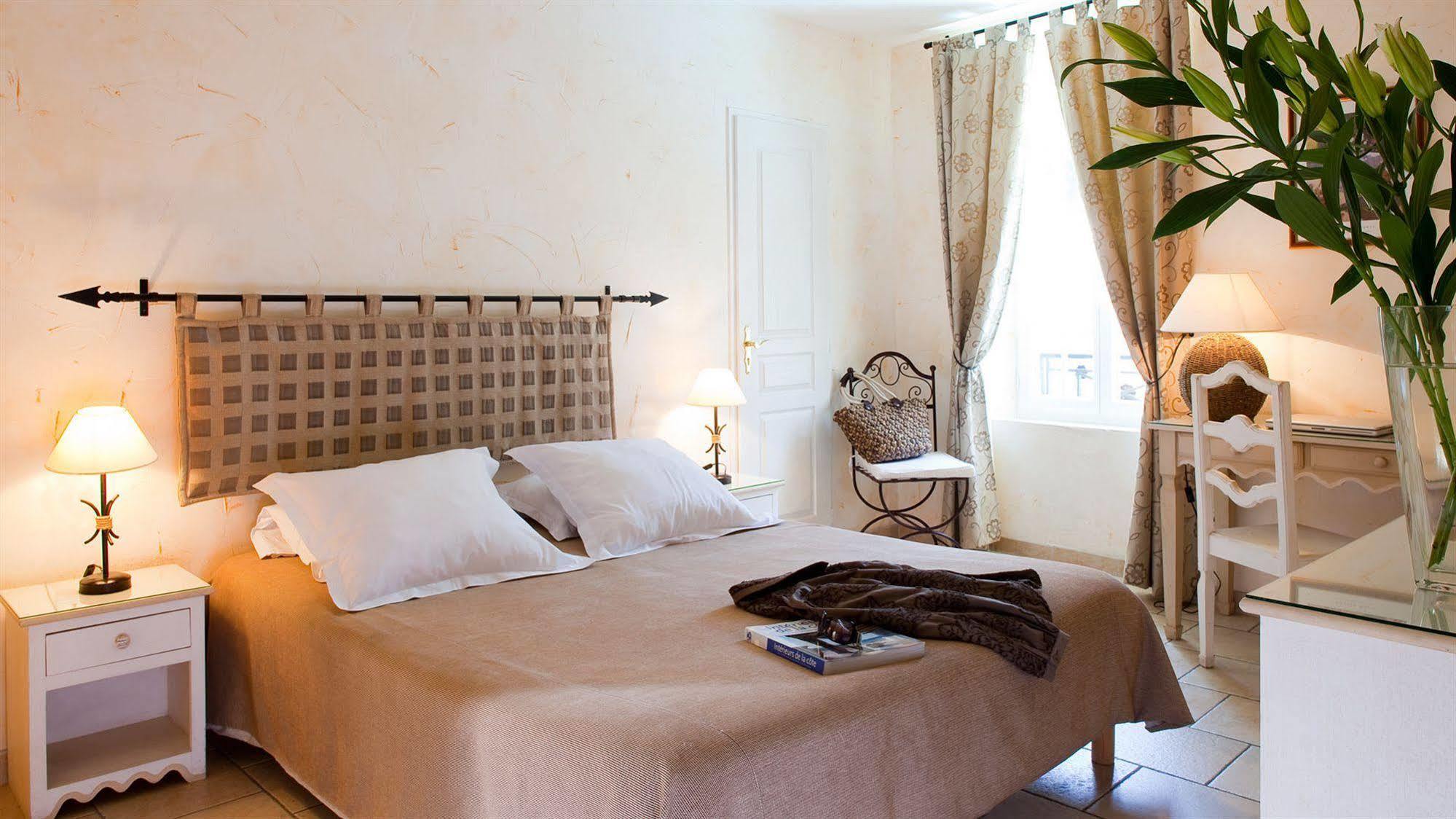 Logis Et Restaurant La Bastide Cabezac Hotel 3*