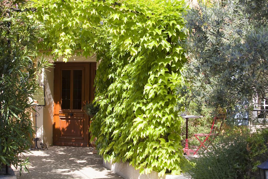 Hotel Logis Et Restaurant La Bastide Cabezac 3*